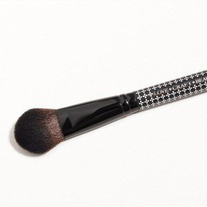 LOVE+CRAFT+BEAUTY #1 Blending Brush